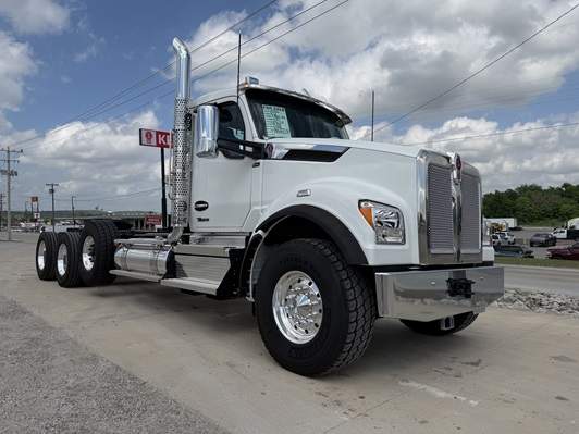 New 2027 Kenworth T880S PH