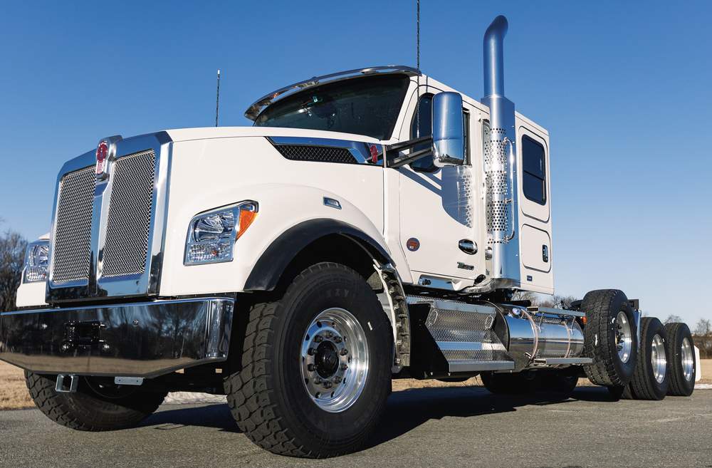 New 2027 Kenworth T880S PH