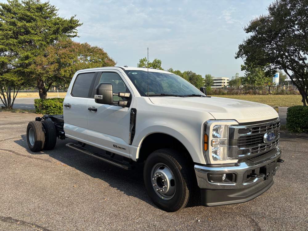 New 2026 Ford F350
