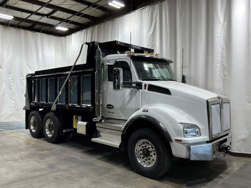 New 2027 Kenworth T880