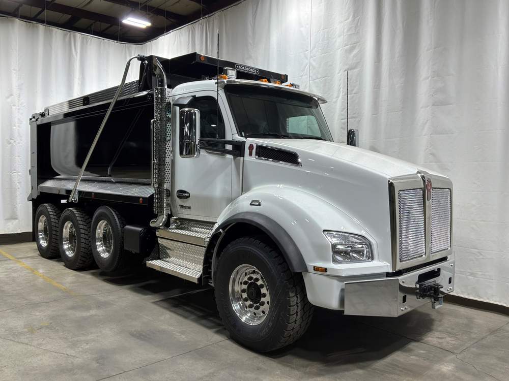 New 2027 Kenworth T880