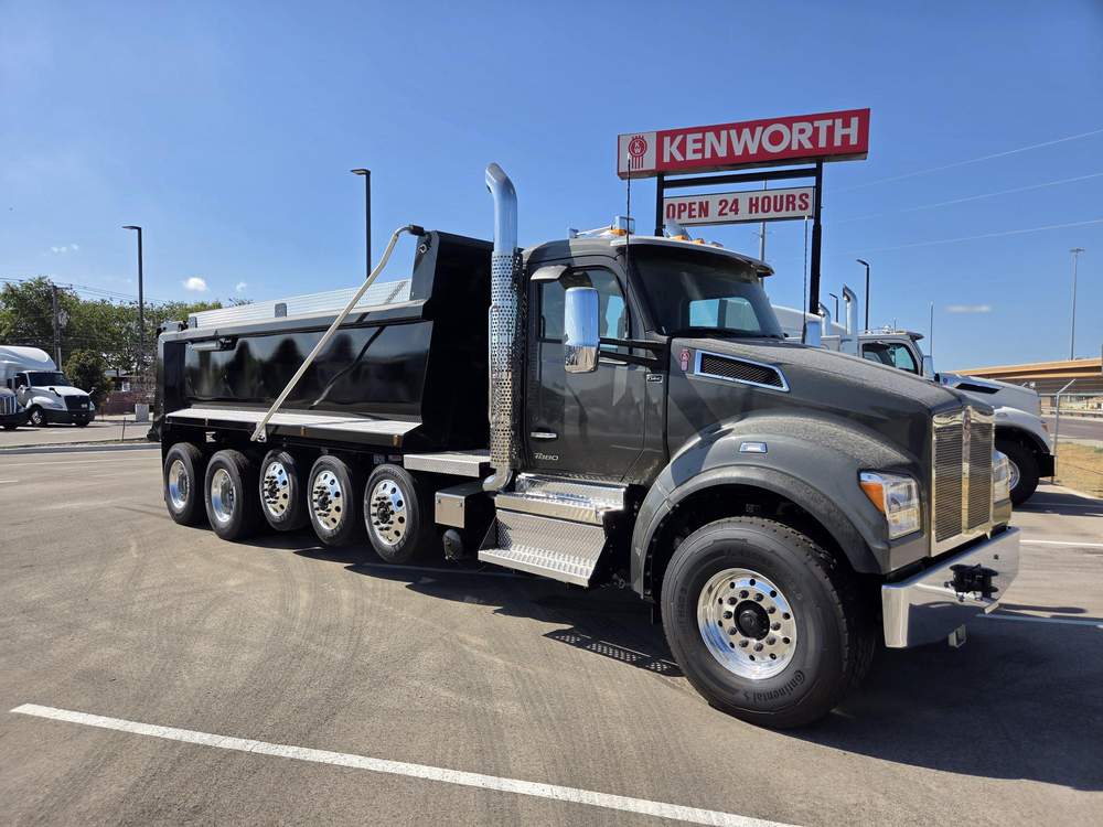 New 2027 Kenworth T880S