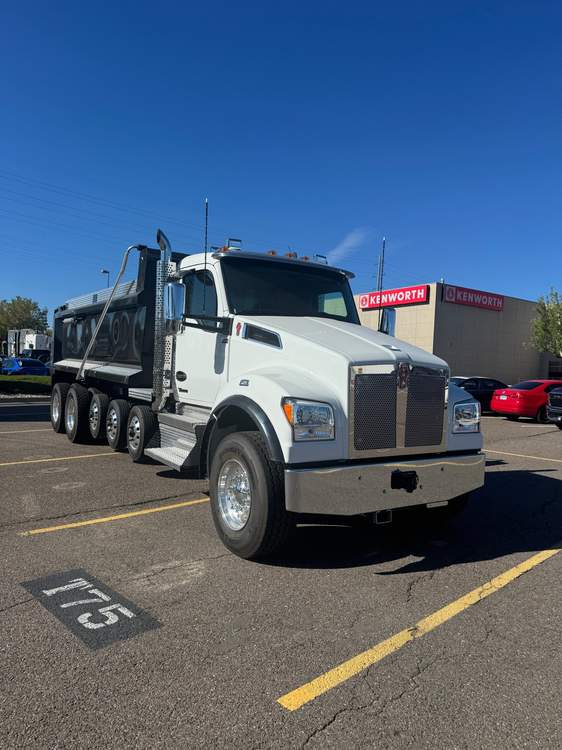 New 2027 Kenworth T880S