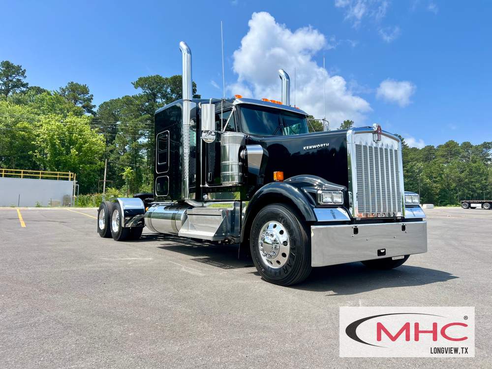 New 2027 Kenworth W900L
