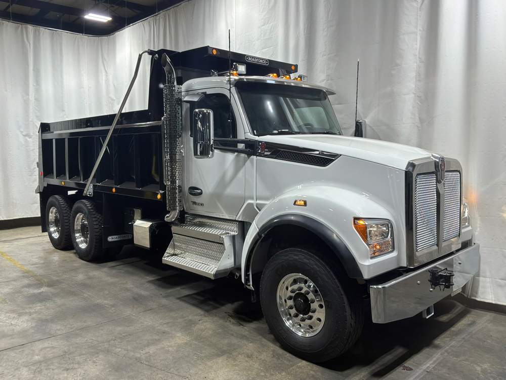 New 2027 Kenworth T880S PH