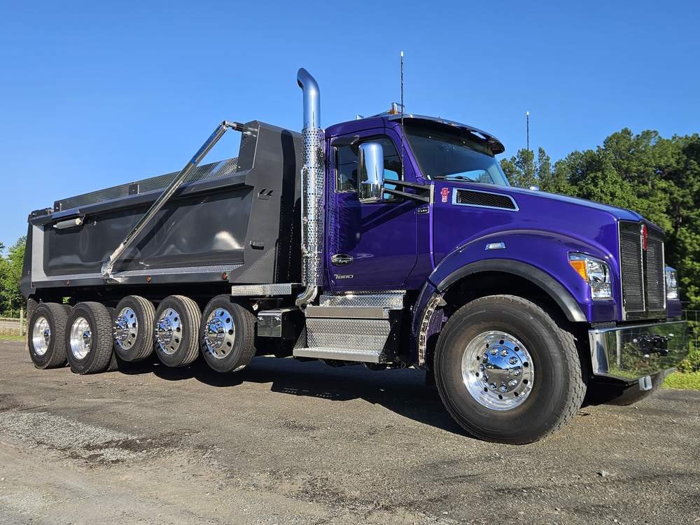 New 2027 Kenworth T880S