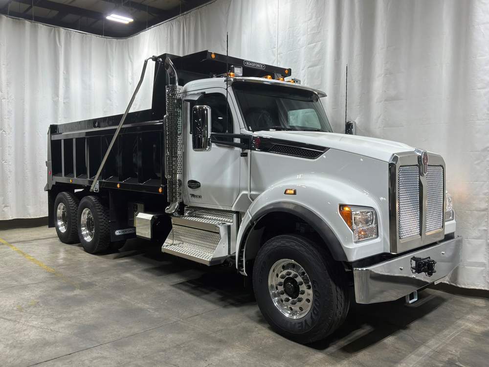 New 2027 Kenworth T880S PH