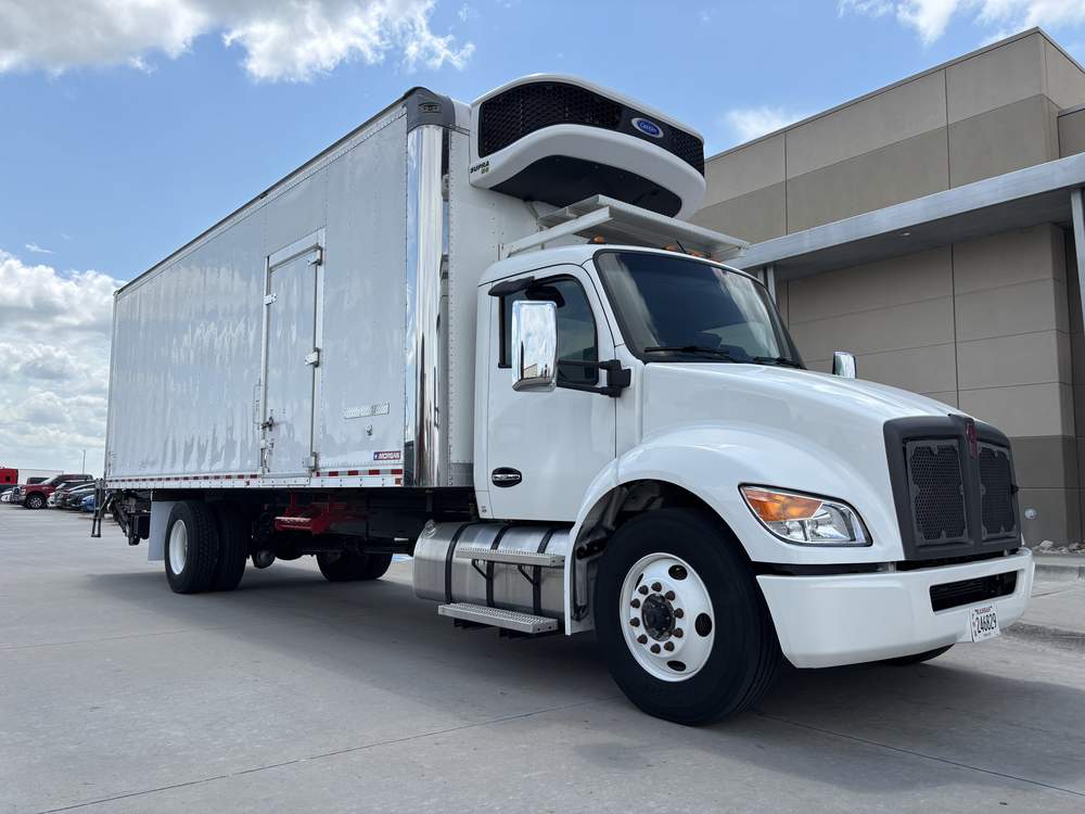 Used 2024 Kenworth T380