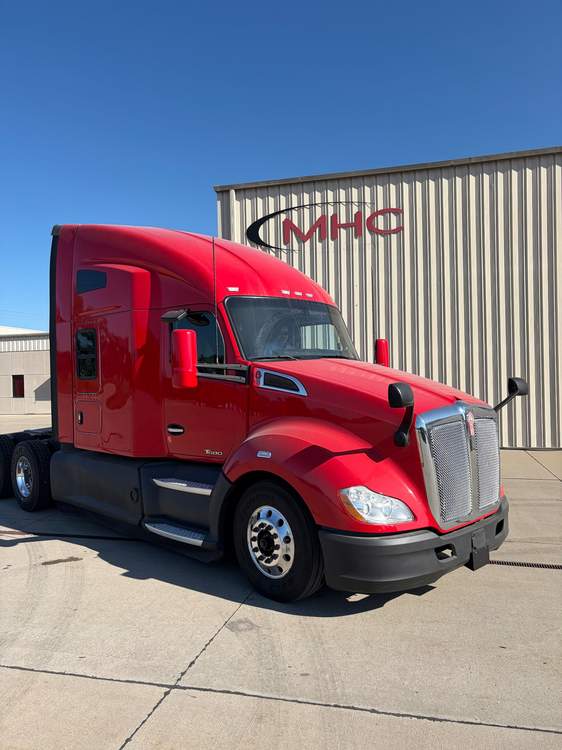 Used 2022 Kenworth T680
