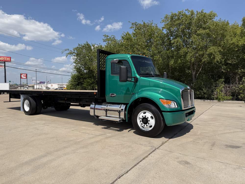 Used 2024 Kenworth T280