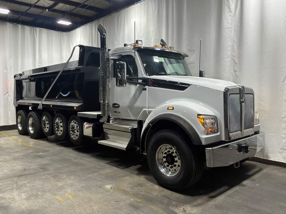New 2027 Kenworth T880S PH