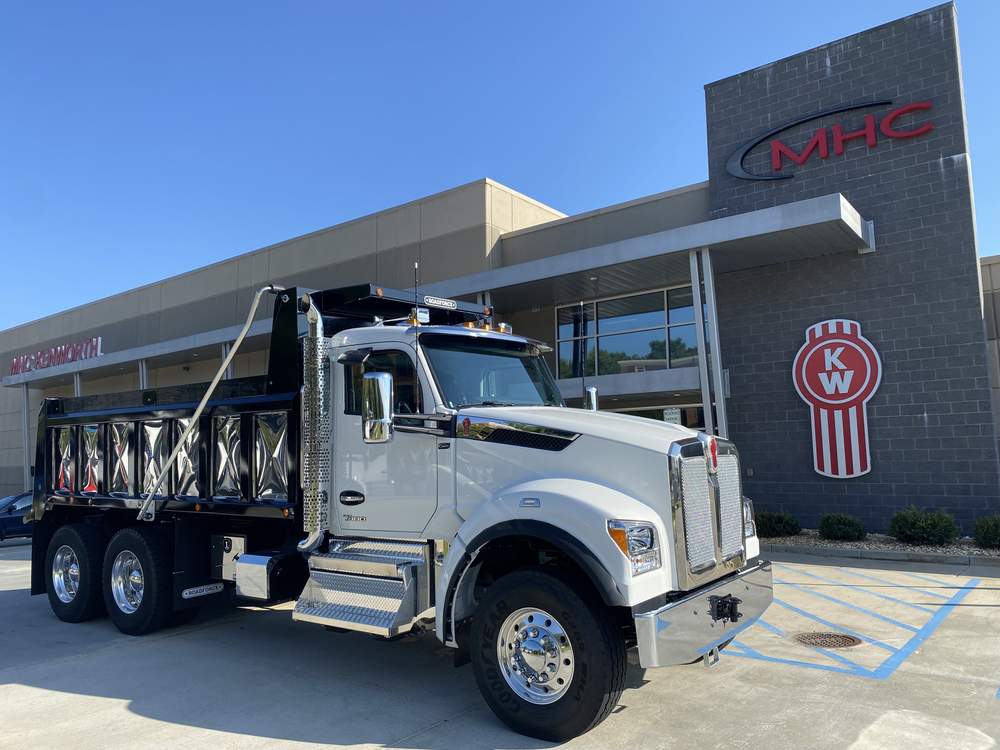 New 2027 Kenworth T880S PH