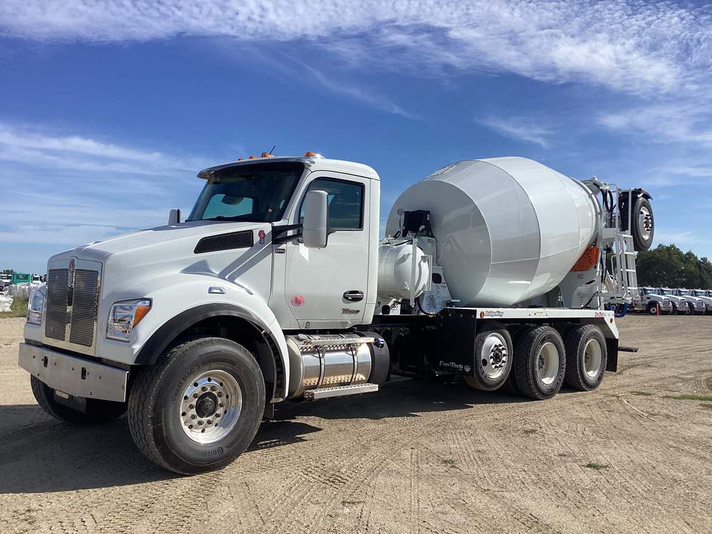 New 2027 Kenworth T880S