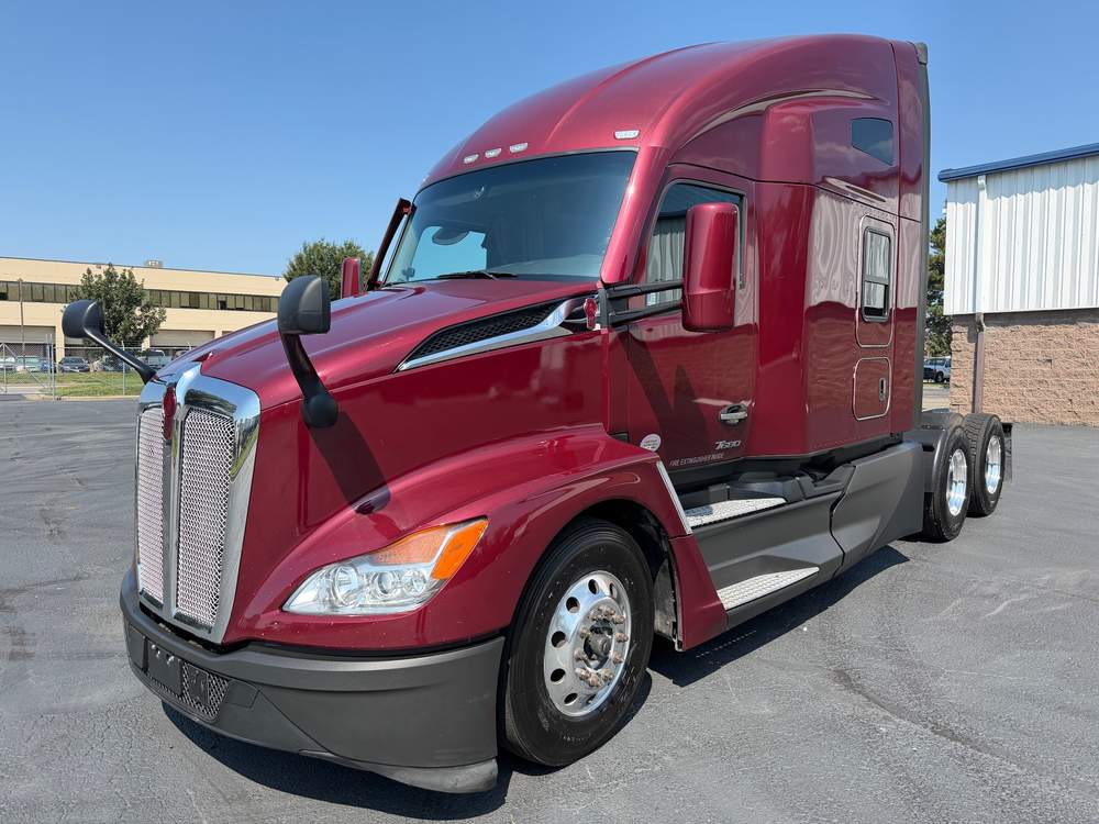 Used 2022 Kenworth T680