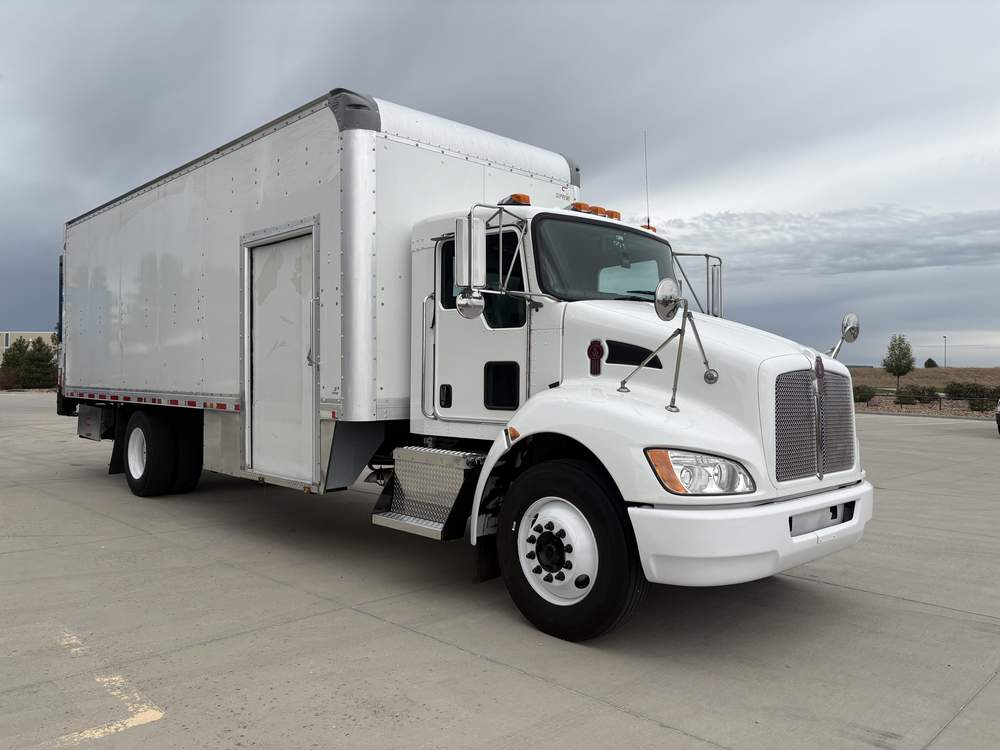 Used 2020 Kenworth T270