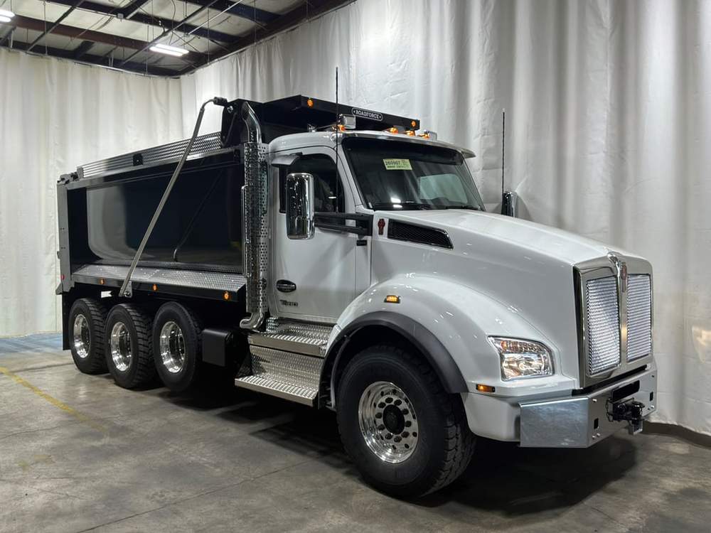 New 2027 Kenworth T880