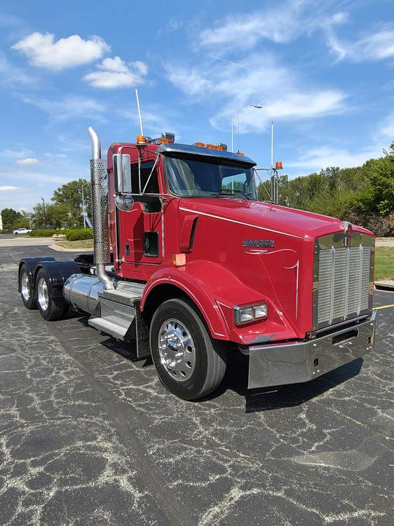 Used 2020 Kenworth T800