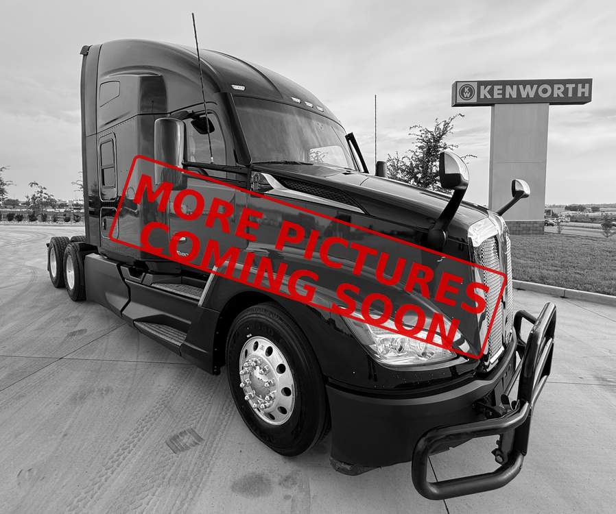 Used 2023 Kenworth T680