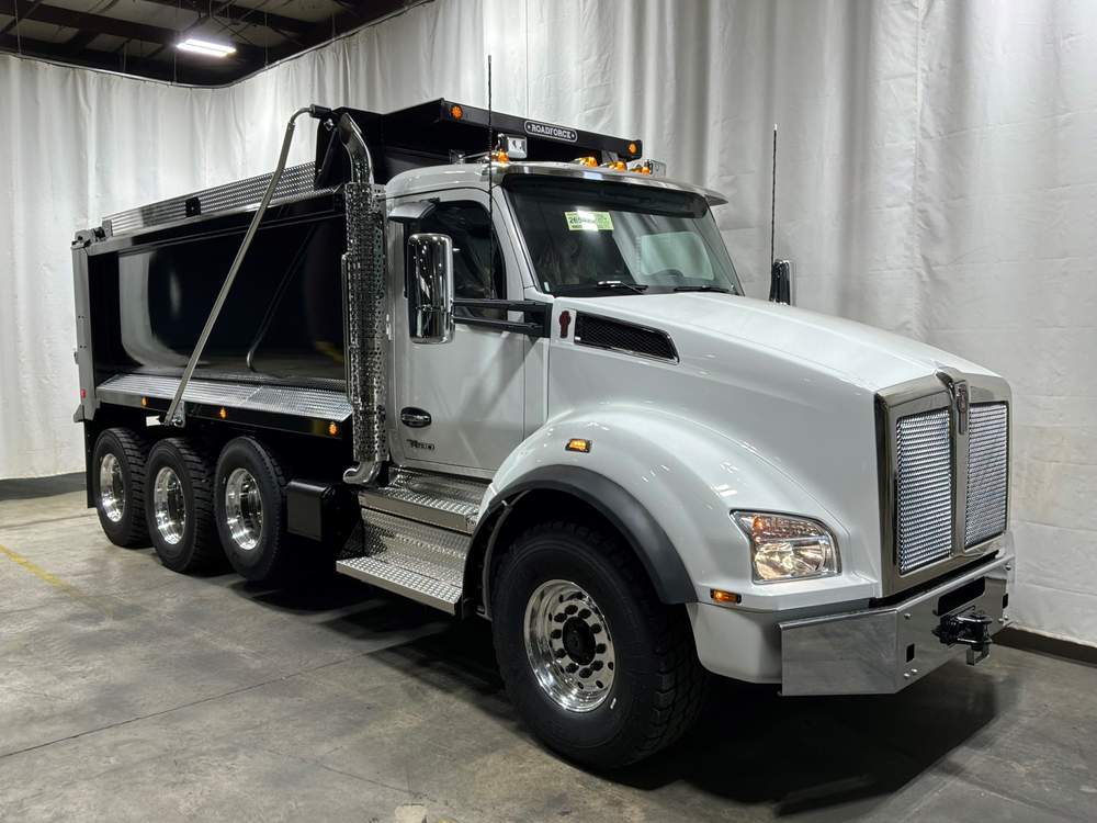 New 2027 Kenworth T880