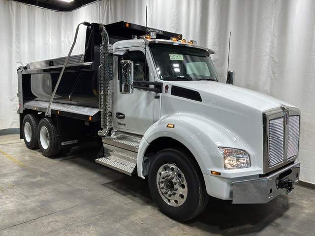 New 2027 Kenworth T880