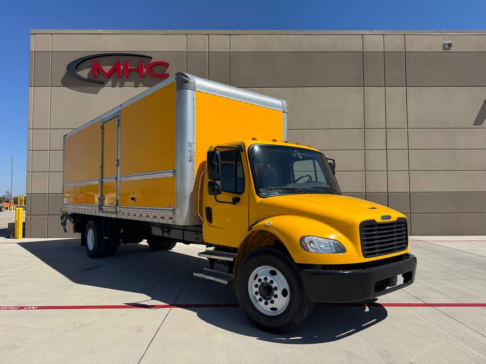 Used 2022 Freightliner M2-106