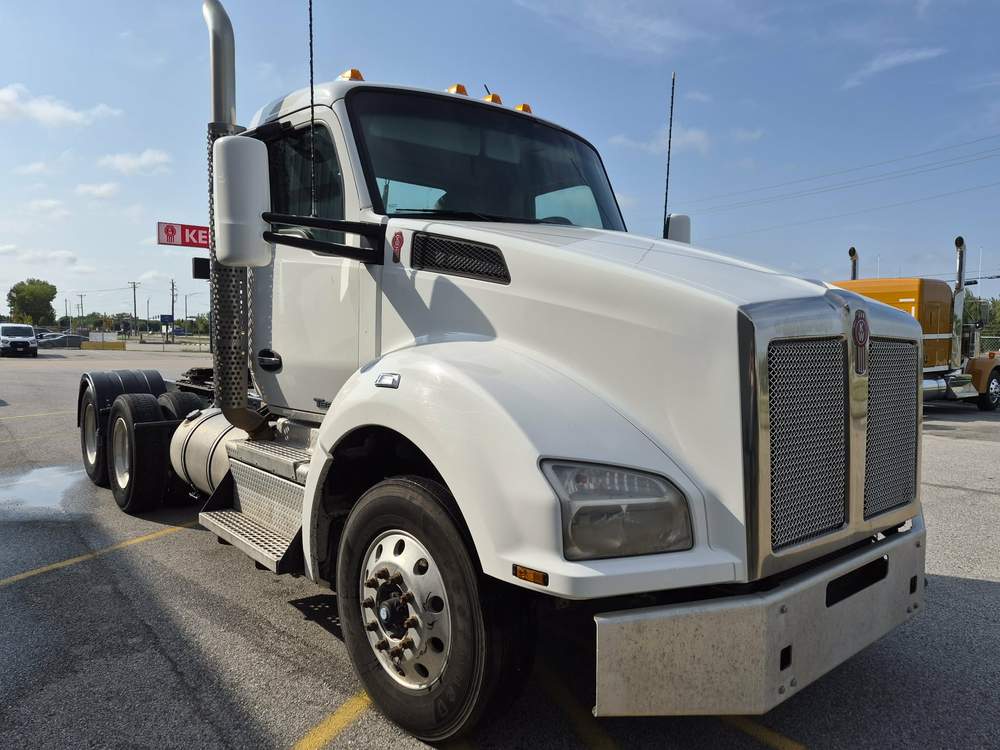 Used 2019 Kenworth T880