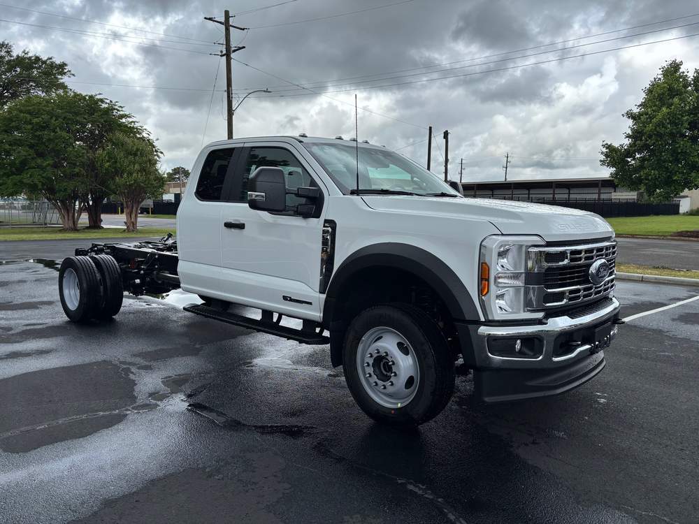 New 2027 Ford F550