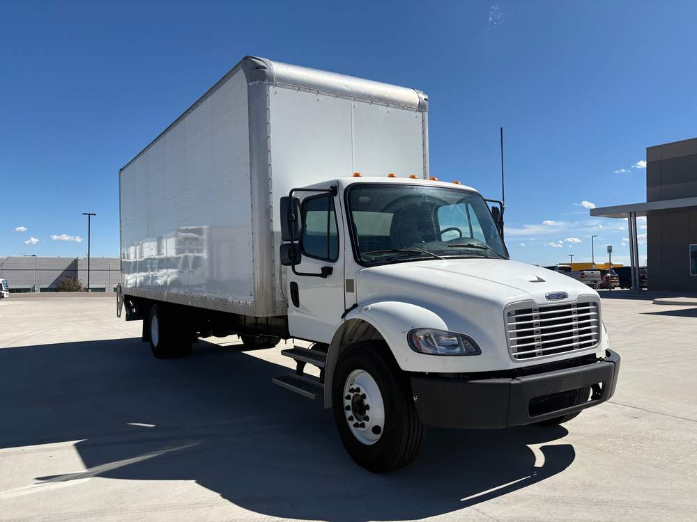 Used 2022 Freightliner M2-106