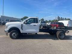 2026 Ford F350 photo 4