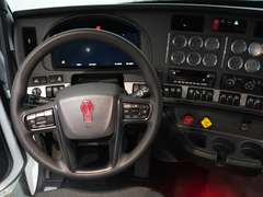 2027 Kenworth T880S PH photo 3
