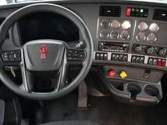 2027 Kenworth T880S PH photo 3