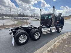 2027 Kenworth T880S PH photo 9