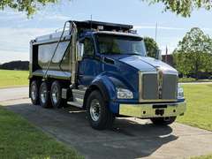2027 Kenworth T880 photo 2