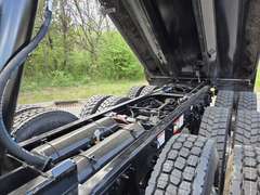 2027 Kenworth T880 photo 4
