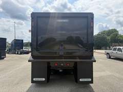 2027 Kenworth T880 photo 6