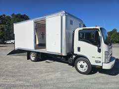 2026 Isuzu NPR-HD photo 1