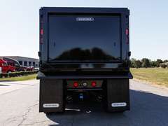 2027 Kenworth T880 photo 9