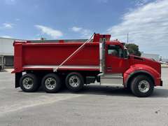 2027 Kenworth T880 photo 8