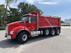 2027 Kenworth T880 photo 2