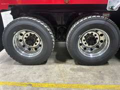 2027 Kenworth T880 photo 4