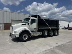 2027 Kenworth T880 photo 2