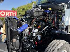 2027 Kenworth T680 photo 6