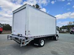 2026 Isuzu NPR-HD photo 4