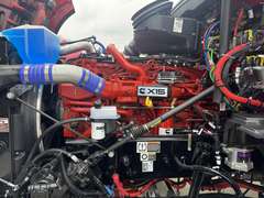 2027 Kenworth T880 photo 6
