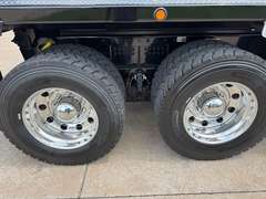 2027 Kenworth T880 photo 4