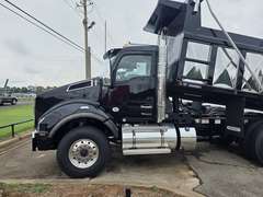 2027 Kenworth T880 photo 2