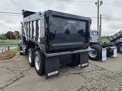 2027 Kenworth T880 photo 5