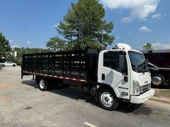 2025 Isuzu NRR photo 1