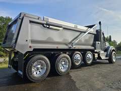 2027 Kenworth T880S photo 5