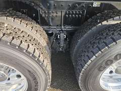 2027 Kenworth T880S photo 4